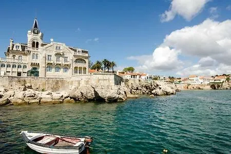 Luxury Yacht In Old Town *